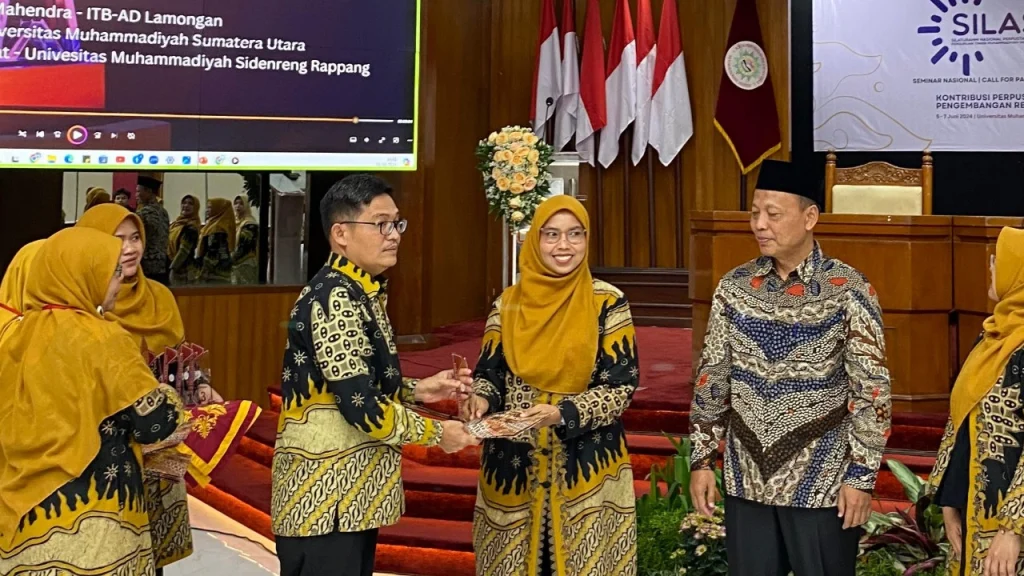 Perpustakaan Unmuh Jember Raih Prestasi Gemilang di Silasma FPPTMA Awards 2024