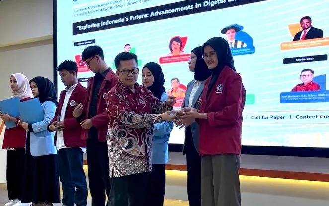 Mahasiswa Manajemen FBHIS Umsida Borong 11 Penghargaan