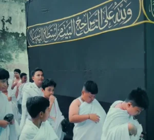 Menumbuhkan Semangat Berhaji, SD Mumtaz Menggelar Simulasi Manasik Haji