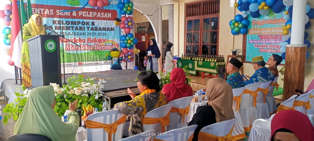 Pentas Seni dan Pelepasan Kelompok B TK ABA Mentari Tabanan