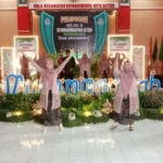 Rasa Sayang ke Siswa dari Guru dan Karyawan SD Muhtar