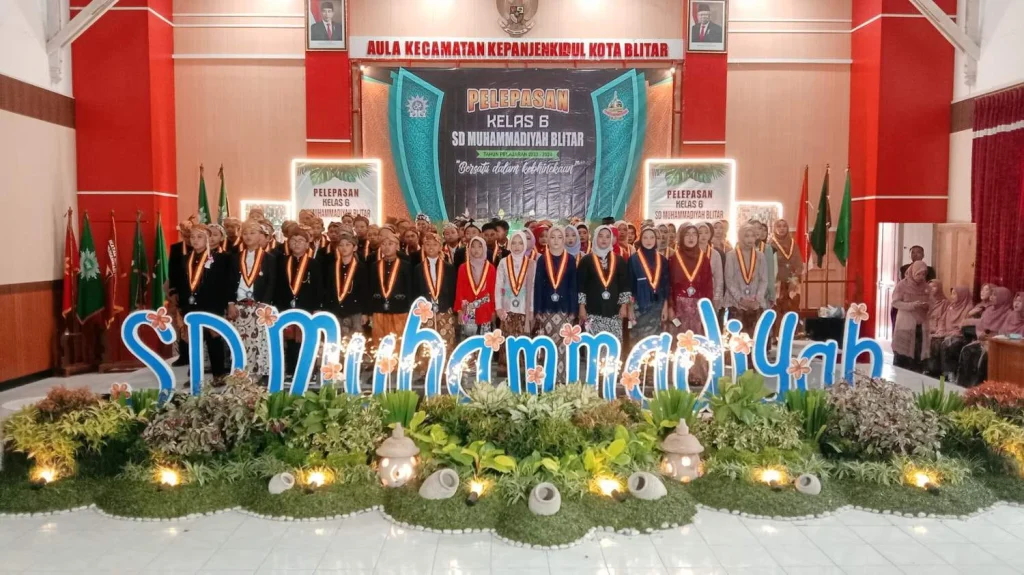 Semaraknya Acara Pelepasan Murid Kelas VI SD Muhtar