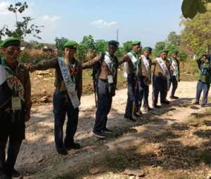 Tadabbur Alam dan Kemah Bhakti SMA Muhammadiyah 1 Babat