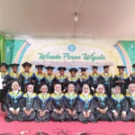 Dear Guruku: Cenderamata Siswa MIMGO di Wisuda Purna Wiyata
