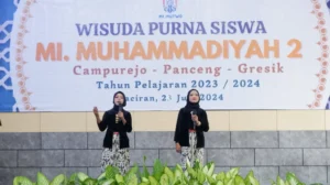Siswa Kelas 3 dan 5 MI Mutwo Sukses Pimpin Wisuda Purna Siswa