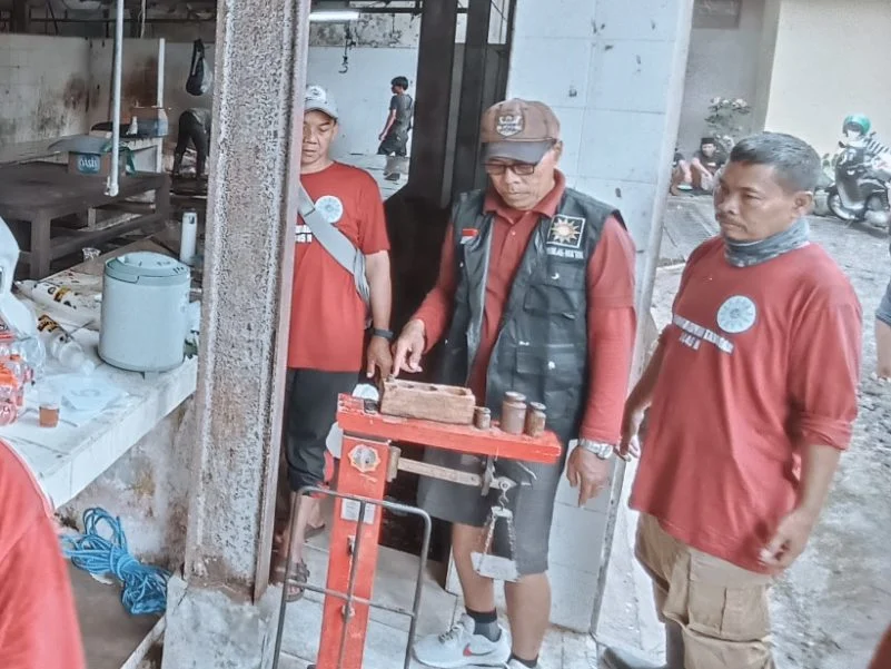 PDM Tabanan Distribusikan Ribuan Kupon Daging Kurban