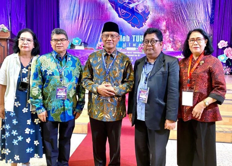 Hadiri Dialog YPPII, Haedar Nashir Terangkan Pentingnya Moderasi