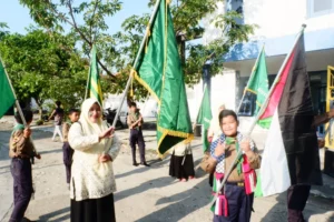 Ibu dan Anak Kompak Suarakan Aksi Bela Palestina