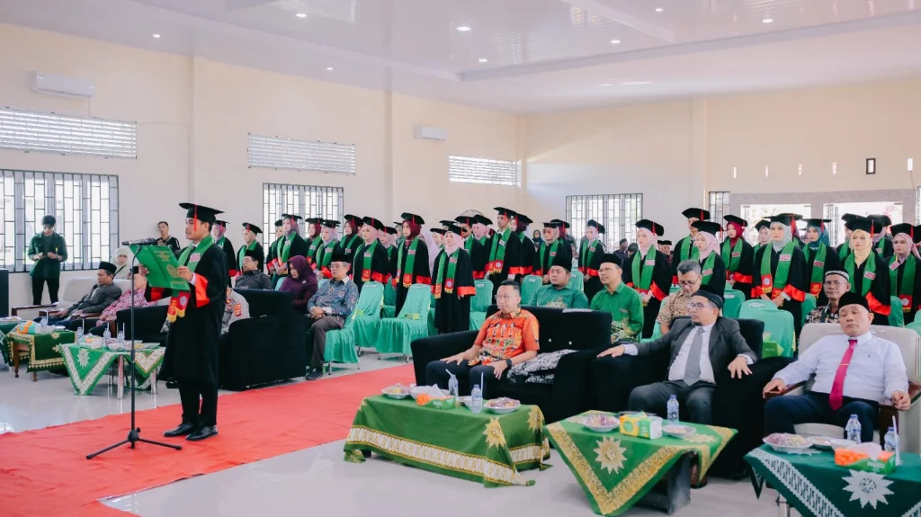 STIT Muhammadiyah Abdya Mewisuda 56 Mahasiswa, 4 Meraih Cumlaude