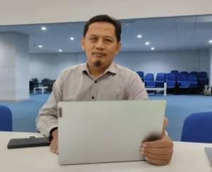 Imam Sapi’i, Guru sekaligus Wartawan Ini Sukses wawancarai Presiden RI
