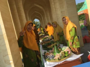 Kudapan Khas Lamongan Sambut Para Tamu di Puncak Milad PDA Lamongan