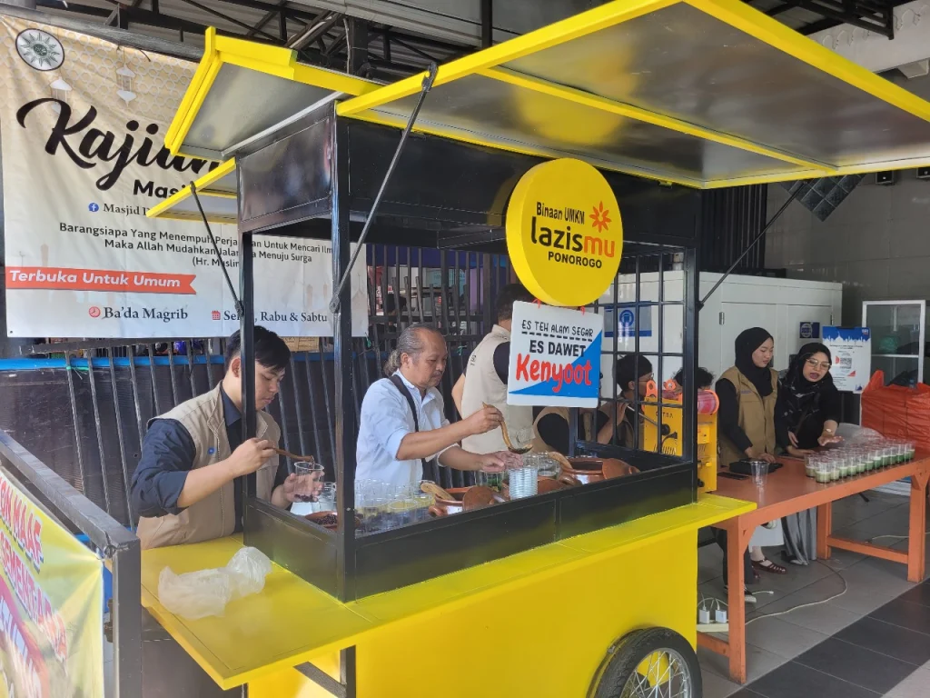 Lazismu Ponorogo Launcing Dawet Kenyot