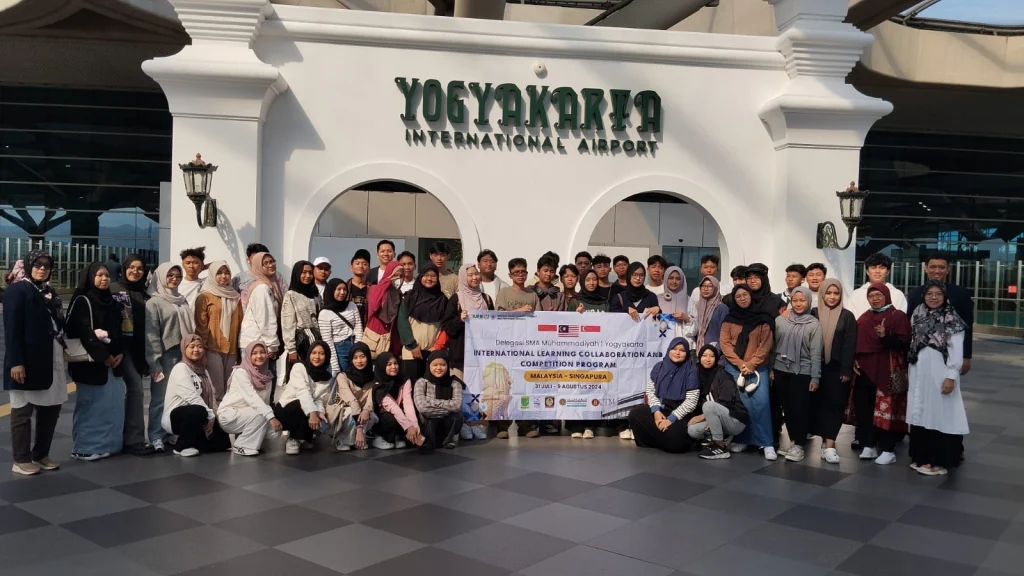 46 Siswa SMA Muhi Yogyakarta Kunjungi Malaysia-Singapura