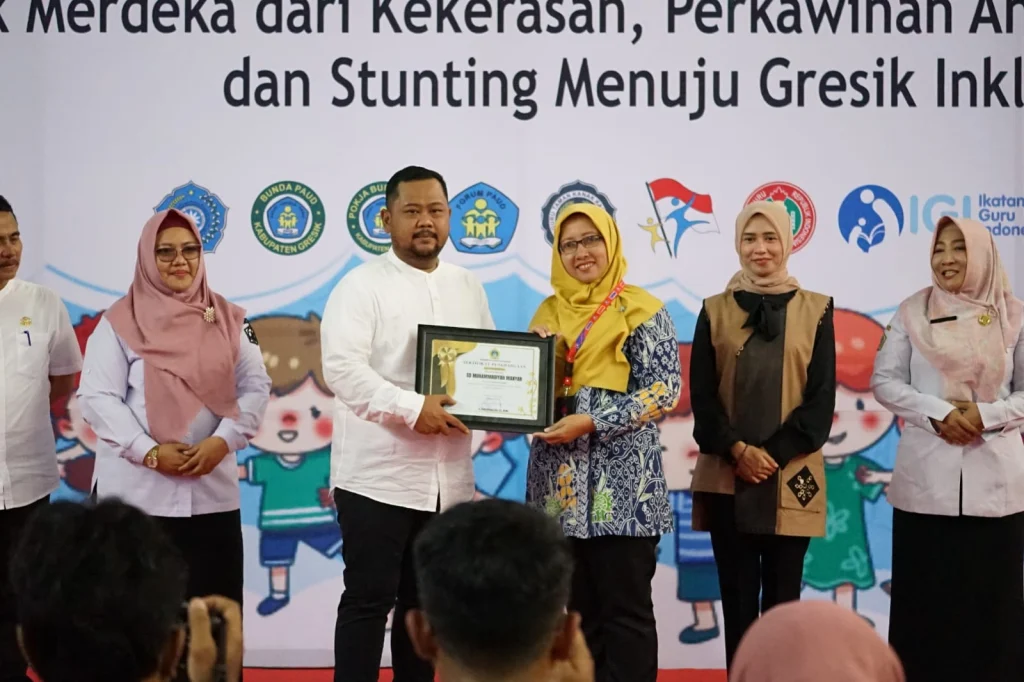 SDMM Terima Penghargaan Sekolah Ramah Anak