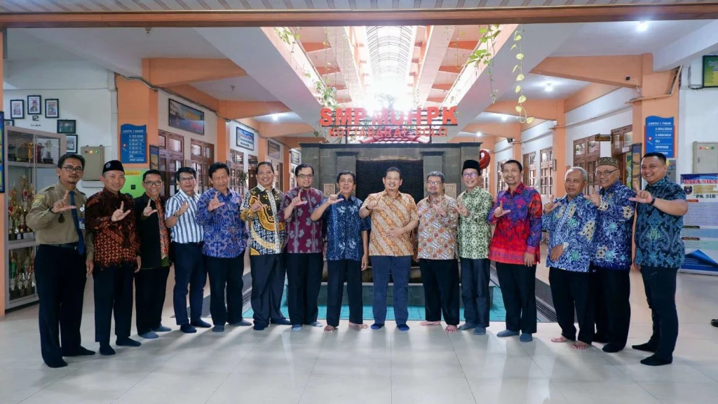 Majelis Dikdasmen PNF PP Muhammadiyah Gelar FGD Pengembangan Buku MIPA Integratif, Holistik dan Bilingual