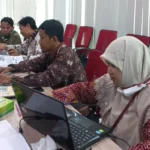 Foskam SD/MI Muhammadiyah Kabupaten Gresik Susun Buku Lembar Kerja ISMUBA Kurikulum Merdeka
