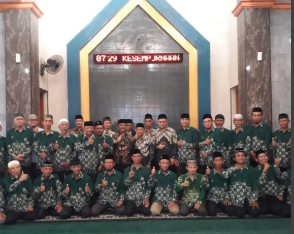 PCM Sedati Kukuhkan Delapan Ranting Se-Kecamatan Sedati Periode 2022-2027