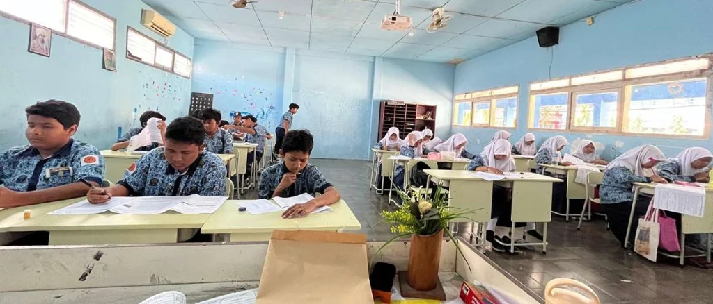 Siswa Spemutu Gresik Ikuti Asessmen Sains Road to KSNR 6, Ini Hasilnya
