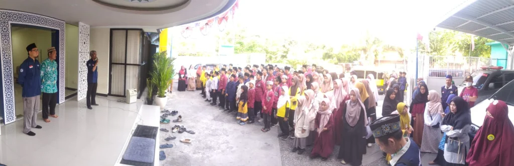 Semangat Juara, 200 Santri LKSA Surabaya Meriahkan Al Ma’un Award