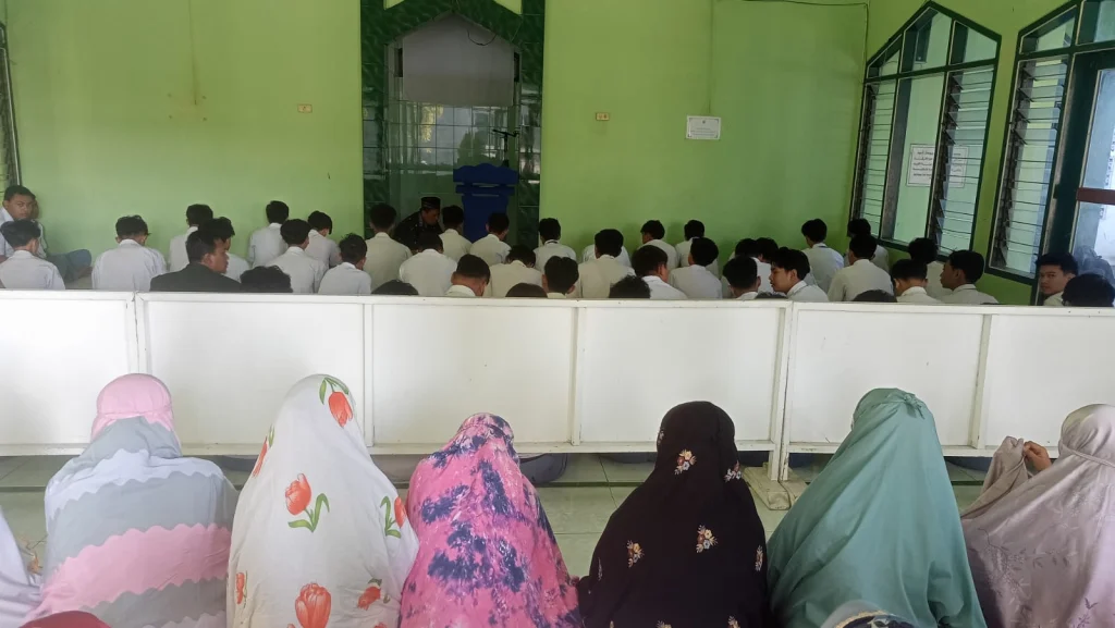Ciptakan Budaya Islami, Smamsi Terapkan Pembiasaan Shalat Dhuha