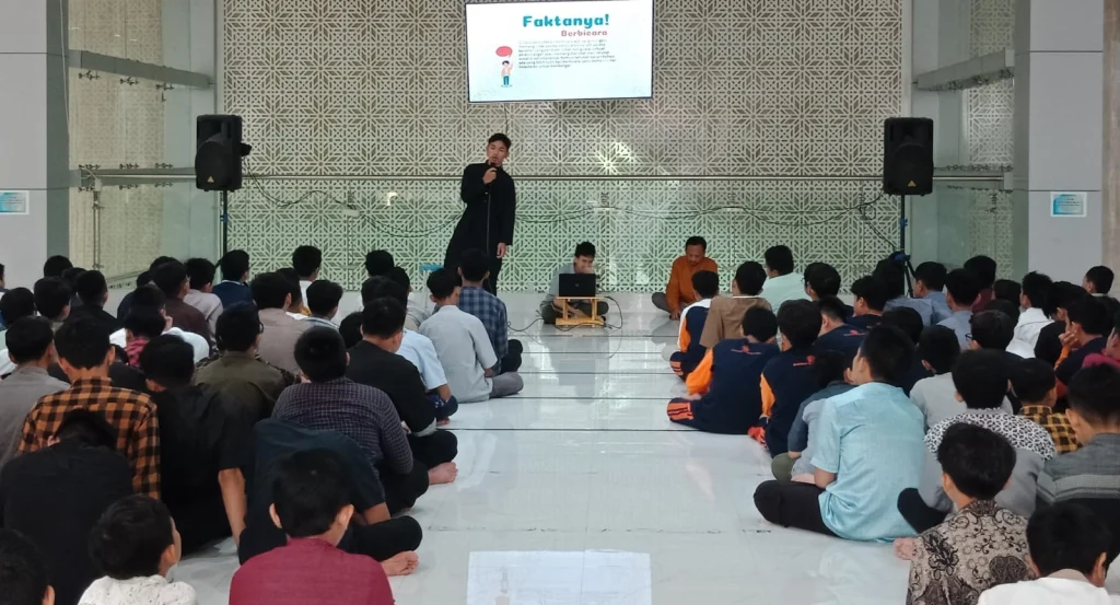 Kammil Spemdalas Bahas Berbicara atau Mendengar, Mana yang Lebih Sulit?