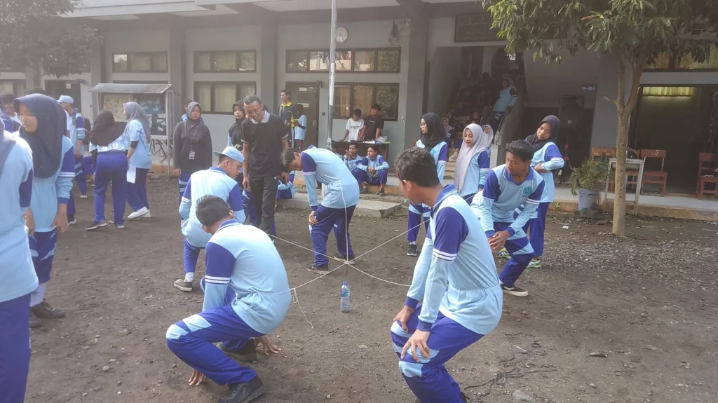 Kerja Tim Jadi Pelajaran Untuk Meraih Sukses