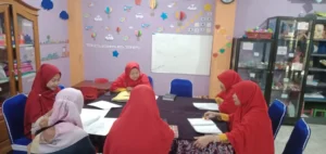 SD Muhammadiyah 3 Ikrom Rutin Sampaikan PPI ke Wali Murid Anak Hebat