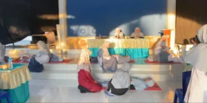 Pijat Effleurage Redakan Nyeri Haid pada Remaja Putri