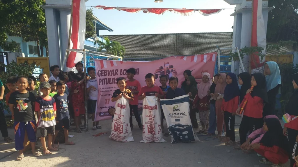Balap Karung Tetap Menjadi Primadona di HUT Ke-79 RI