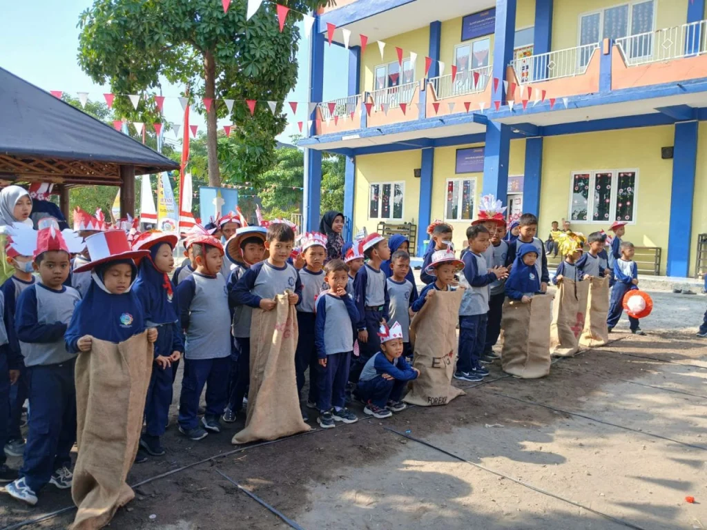 Semarak SD Muhammadiyah 4 Zamzam dalam Menyambut Kemerdekaan