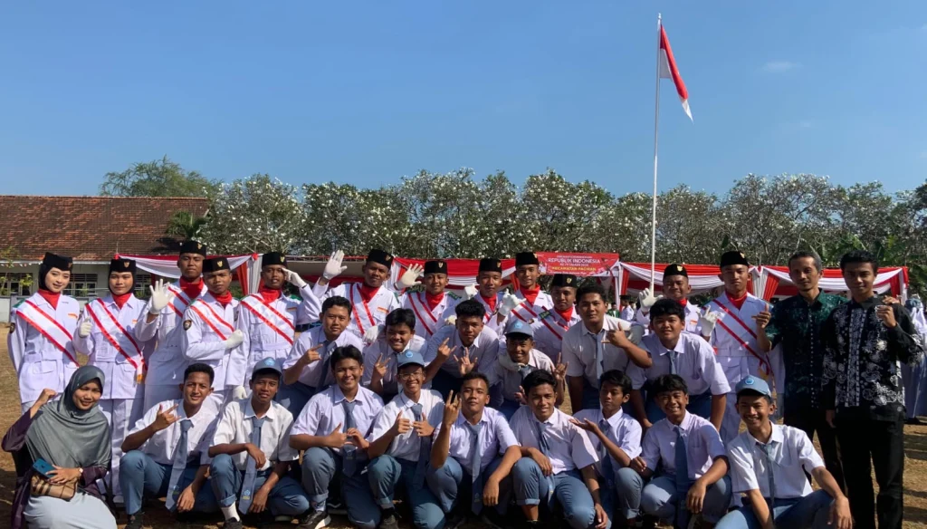 13 Siswa SMAM 6 Karangasem Terpilih Jadi Paskibraka Kecamatan Paciran