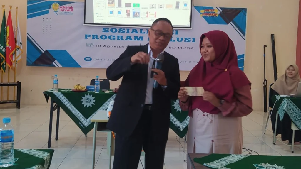 Sosialisasi Program Inklusi SD Muda Tusida Istimewa dengan Kehadiran Muflikh Hasyim
