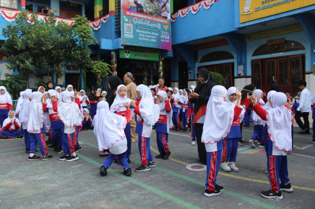 Semangat Agustusan di SDM Limas Junjung Tinggi Nilai Persahabatan