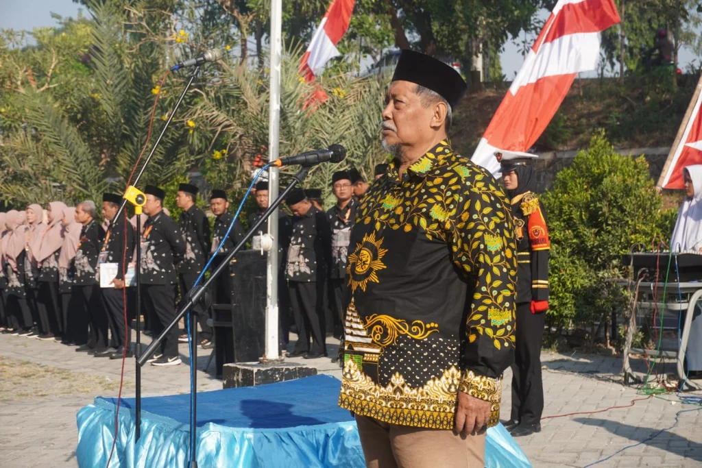 Smamsatu Mengenang Pahlawan Asal Gresik di Peringatan HUT Ke-79 RI