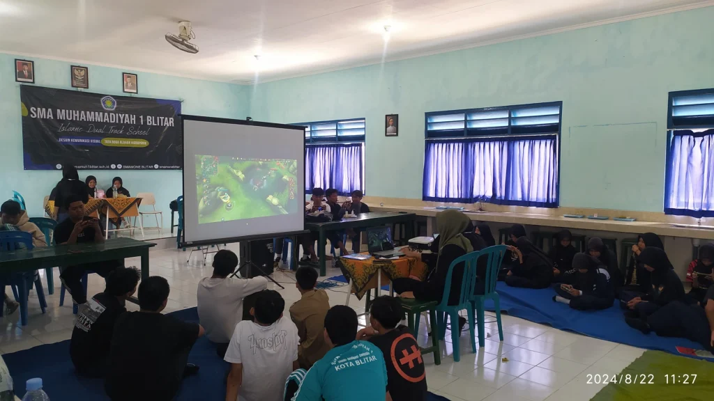 Siswa dan Guru SMP Muhammadiyah 1 Blitar Meriahkan Lomba Peringati HUT Ke-79 RI