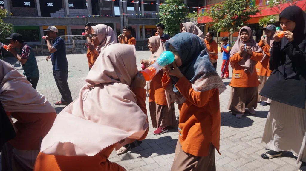 Semarak Perayaan HUT Ke-79 RI, SD Muhammadiyah 2 Tulangan Gelar Lomba untuk Ustadz dan Ustadzah