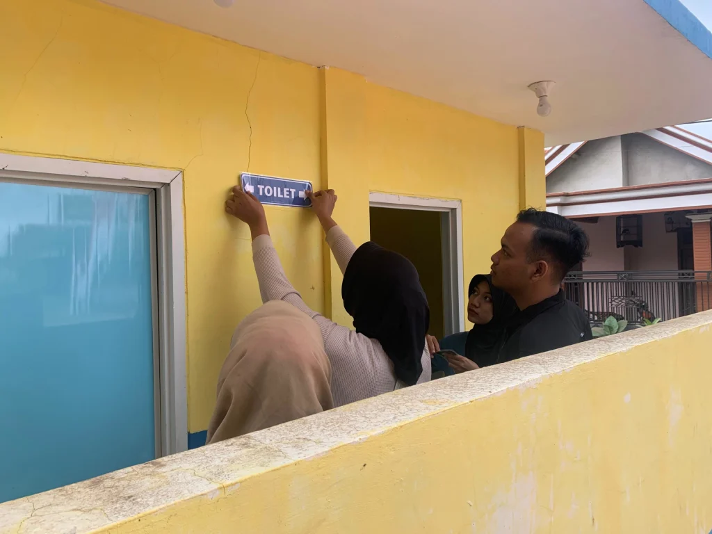 PMM UMM dan Kartar Desa Krosok Tingkatkan Kepedulian Sosial dengan Visual Display