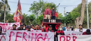 Sehari Dilantik, IMM Sidoarjo Geruduk Gedung DPRD Sidoarjo Kawal Keputusan MK
