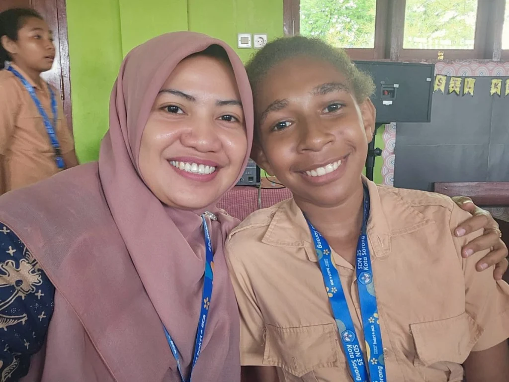 Aku, Hujan, dan Anak Sorong