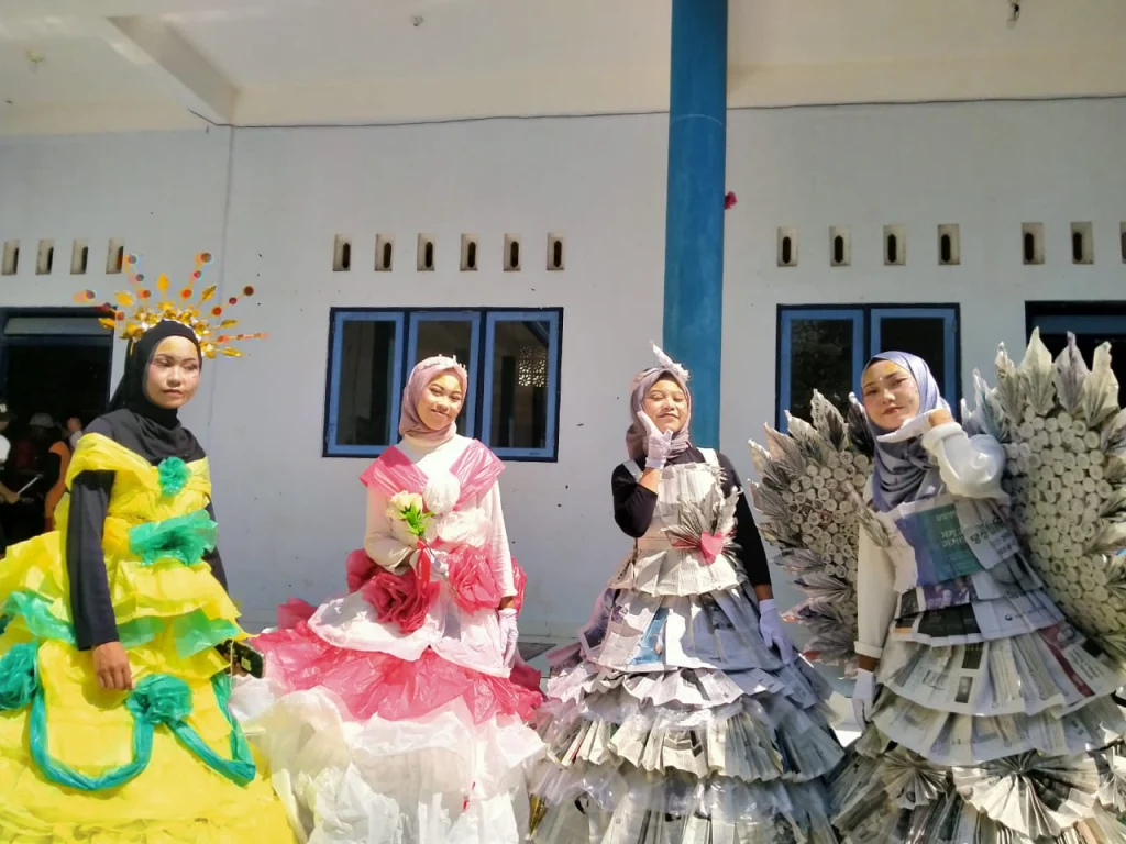 Semarak Karnaval, SMPM 16 Pambon Fokus pada Kreativitas Siswa