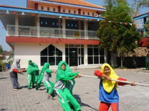 Semangat Kemerdekaan Ala SD Muda Tusida