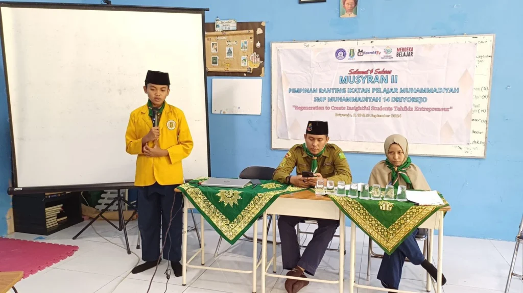 Musyran Hari Ketiga, Inilah Anggota Formatur IPM SMP Muhammadiyah 14 Driyorejo yang Terpilih Melalui E-Voting
