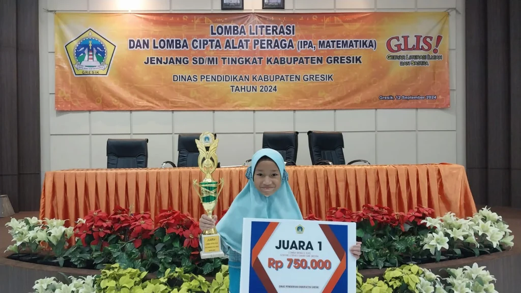 Siswa SDMM Juarai Lomba Cipta Puisi