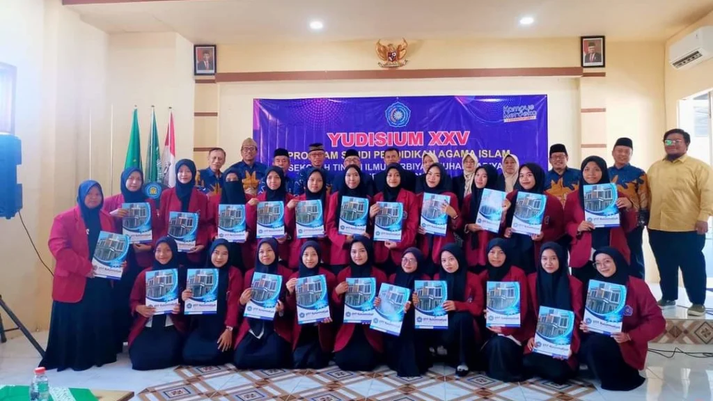 Fakultas Tarbiyah STITM Paciran Laksanakan Yudisium