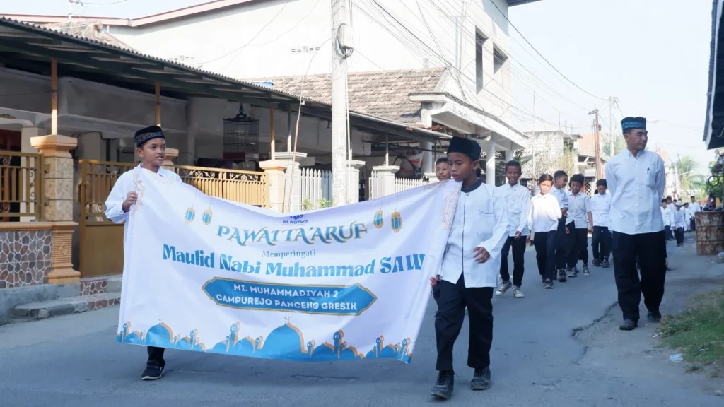 Peringati Maulid Nabi, MI Mutwo Adakan Pawai Ta’aruf