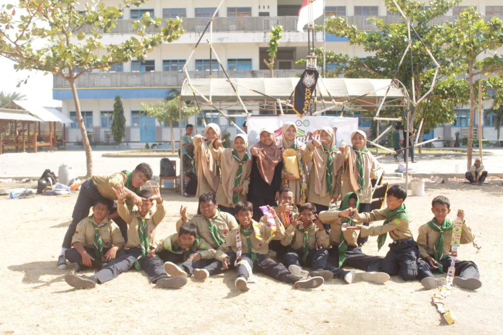 SMP Mapan Adakan Persami untuk Tingkatkan Kemandirian dan Kedisiplinan Siswa