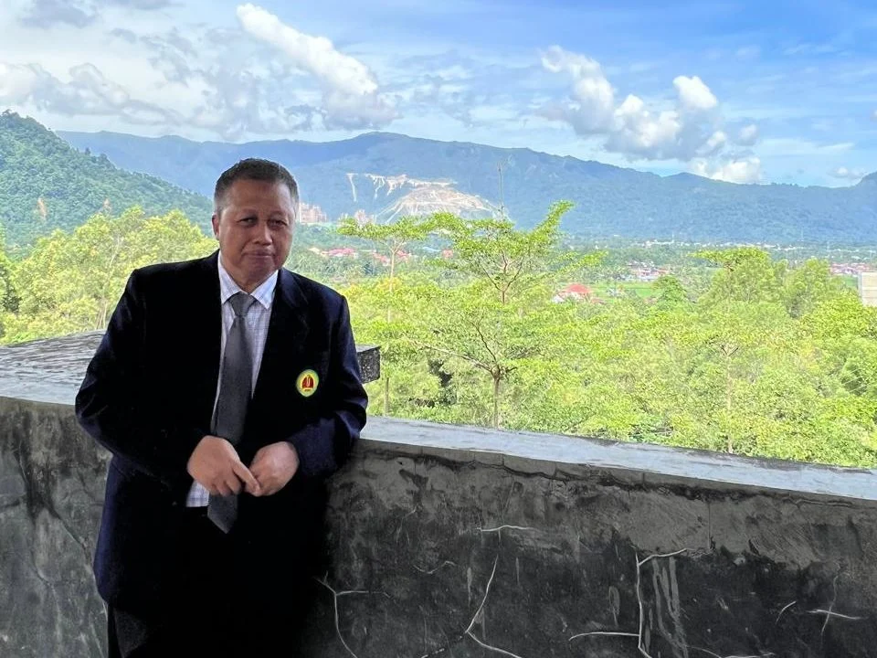 Di Sekitar Program Pendidikan Dokter Spesialis