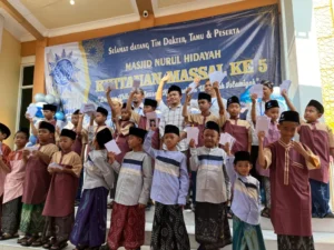 Warga Muhammadiyah Area Terdampak Lumpur Lapindo Gelar Khitanan Massal