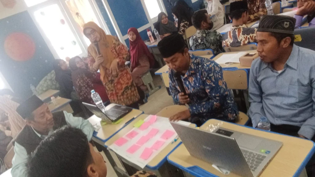 SD Mumtas Kirim Dua Guru dalam Pelatihan PAINO GEMBROT