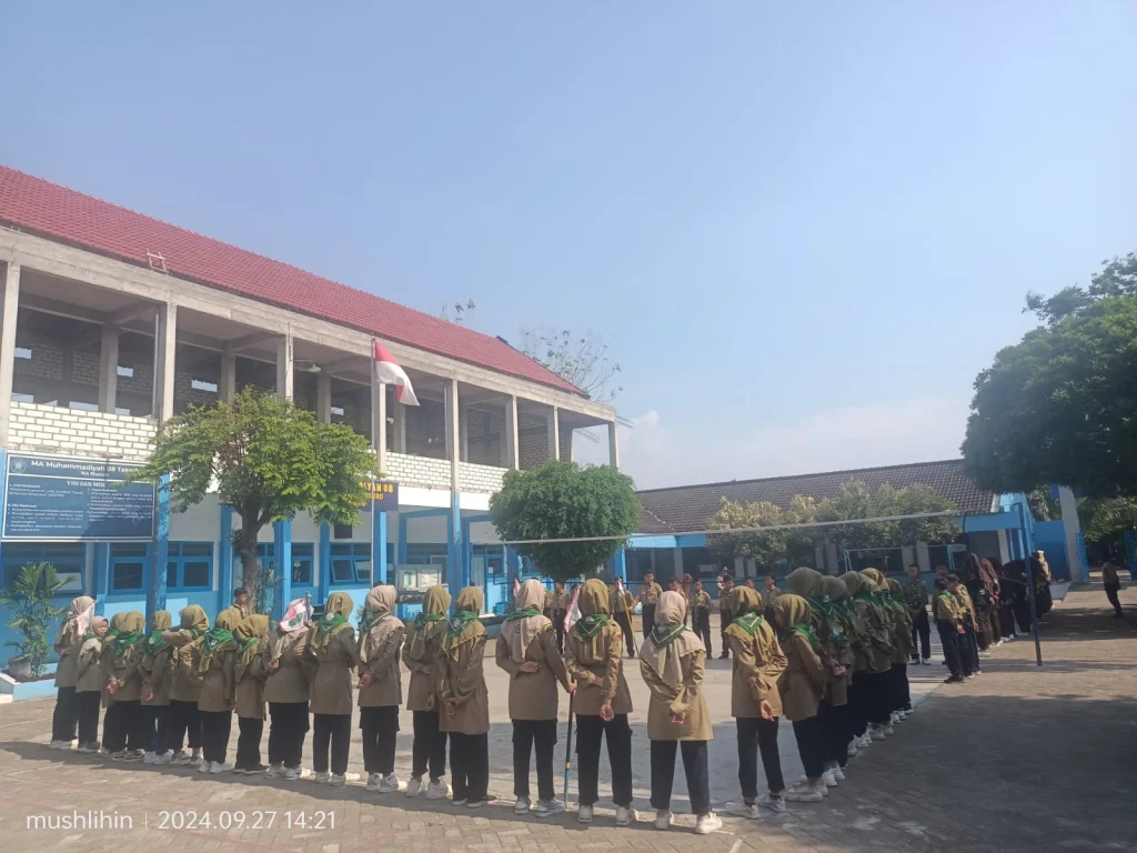 Latihan Gabungan HW dan Pramuka di MA Takerharjo